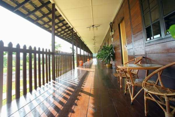 Uk Farm Agro Resort Keluang Ngoại thất bức ảnh