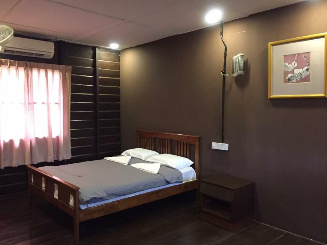 Uk Farm Agro Resort Keluang Ngoại thất bức ảnh